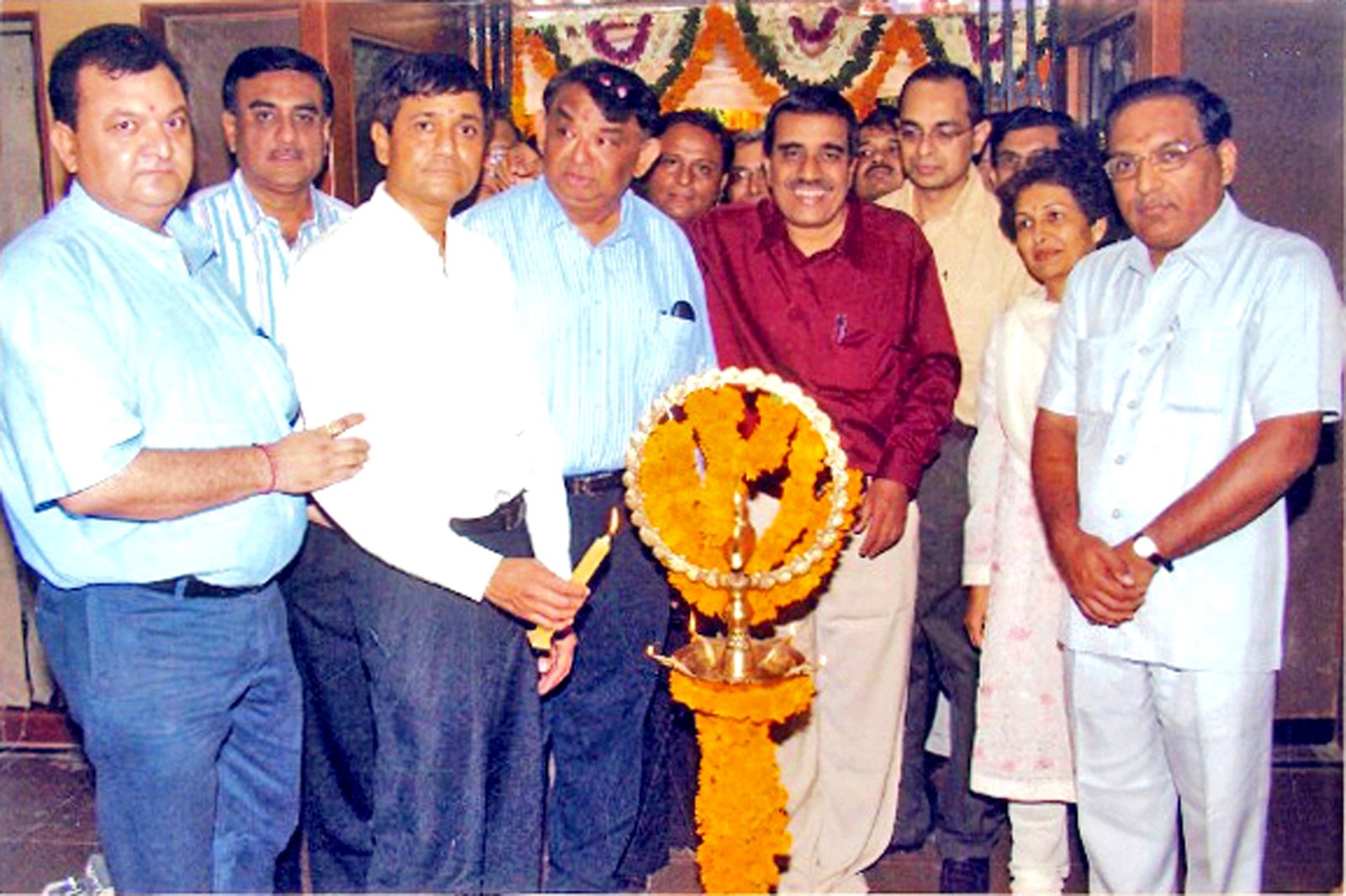 Dignitaries plaque unveiling at PPS Building.